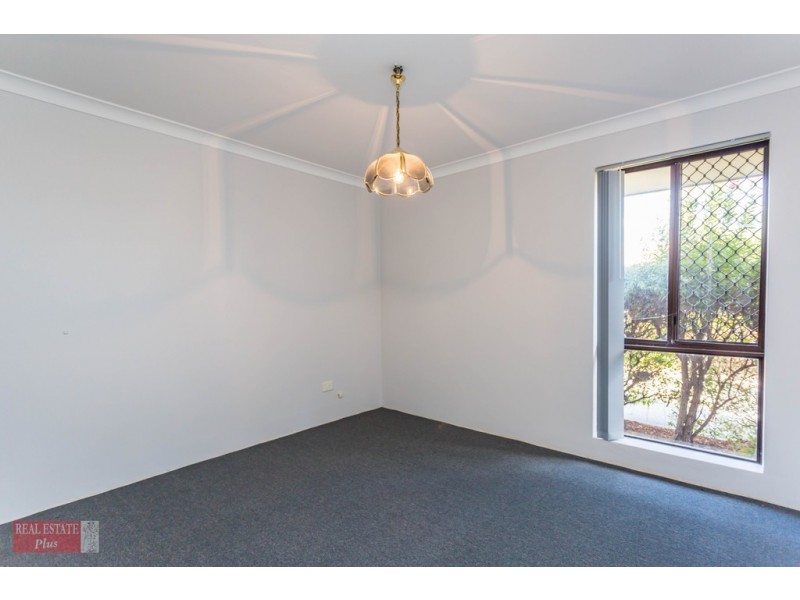 8/65 Amherst Road, Swan View WA 6056