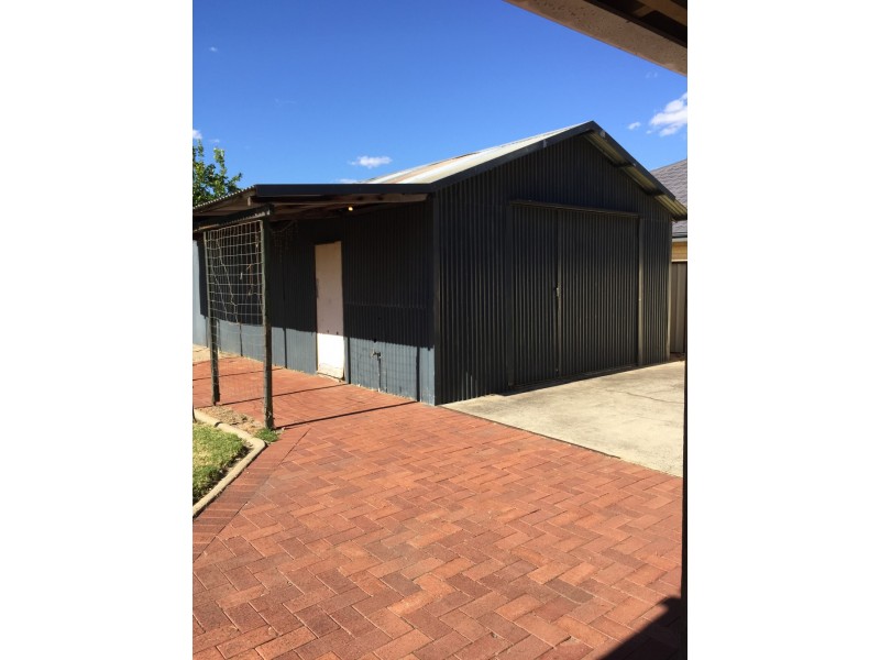 22 Ballina Way, Armadale WA 6112