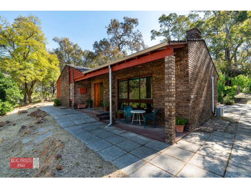 340 Bailey Road, Glen Forrest WA 6071