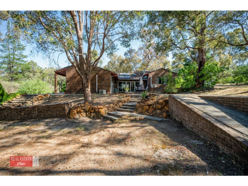 340 Bailey Road, Glen Forrest WA 6071