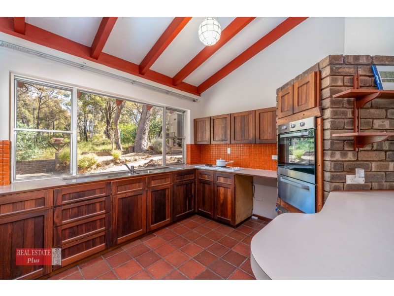 340 Bailey Road, Glen Forrest WA 6071