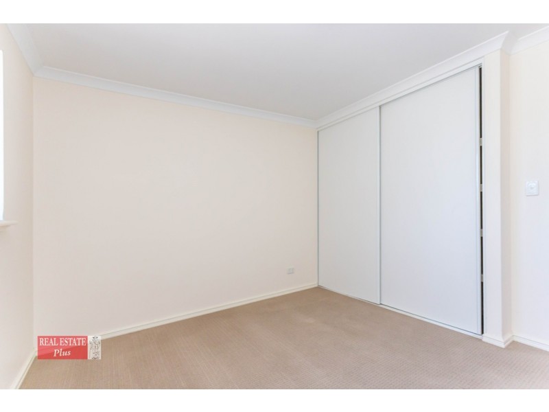 2/12 North Street, Midland WA 6056