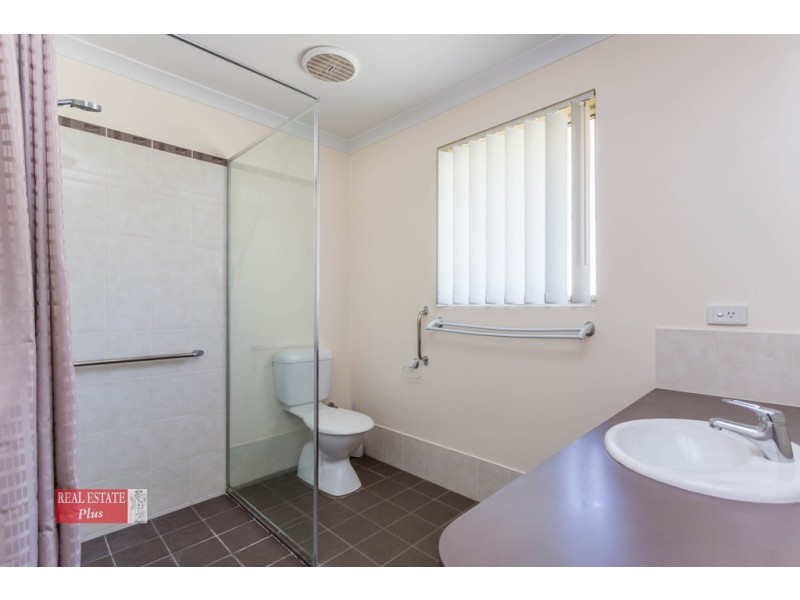 2/12 North Street, Midland WA 6056