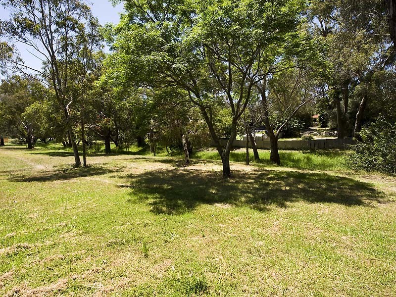 31 Cara Road, Greenmount WA 6056