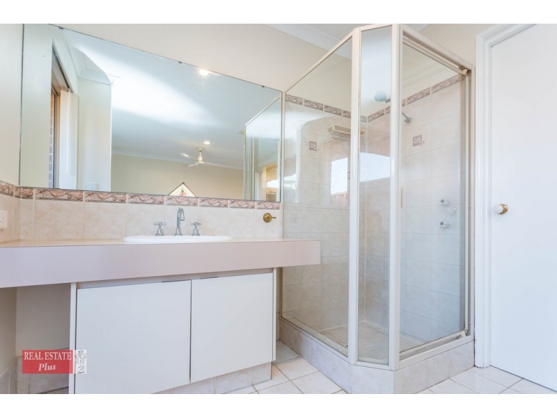 1 Riverdale Road, Helena Valley WA 6056