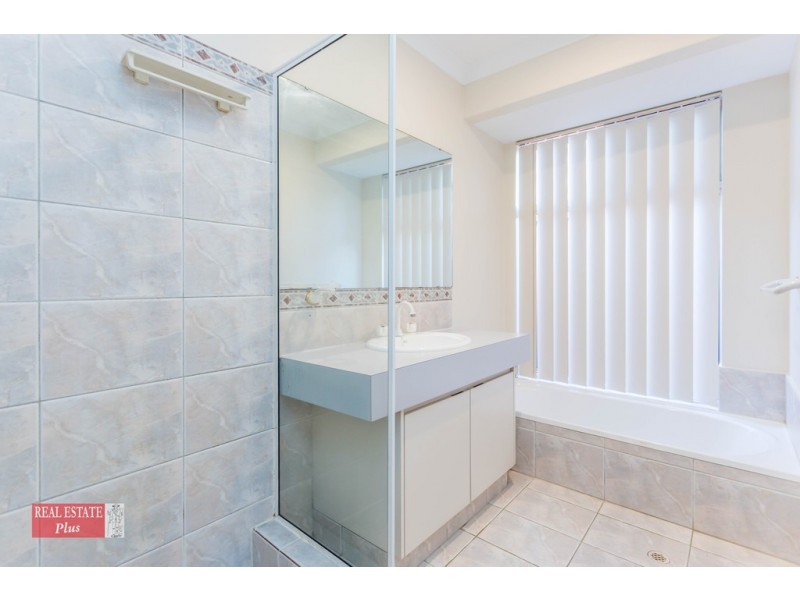 1 Riverdale Road, Helena Valley WA 6056