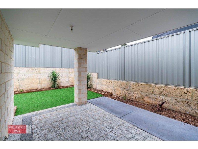 4 Croydon Street, Bellevue WA 6056