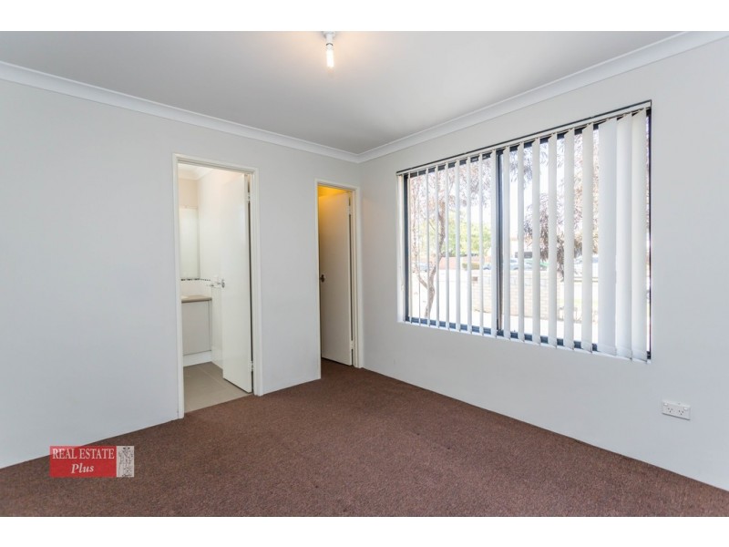 2/7 Templeman Place, Midland WA 6056