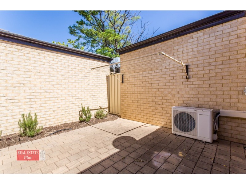 2/7 Templeman Place, Midland WA 6056