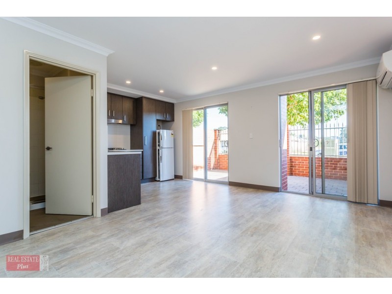 2/6 Sampson Close, Midland WA 6056