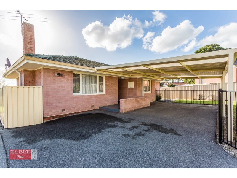 9 Caladenia Way, Koongamia WA 6056