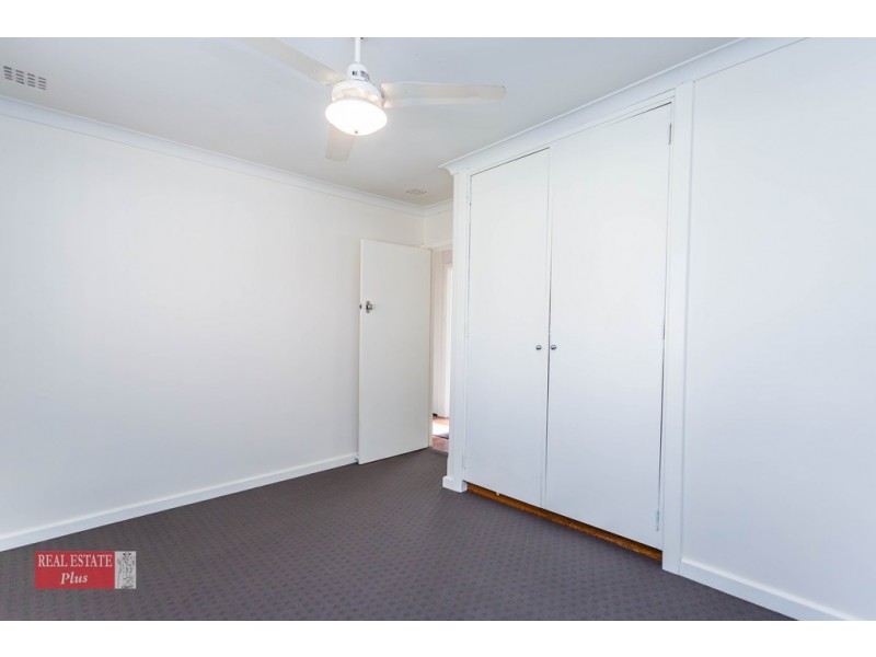 9 Caladenia Way, Koongamia WA 6056