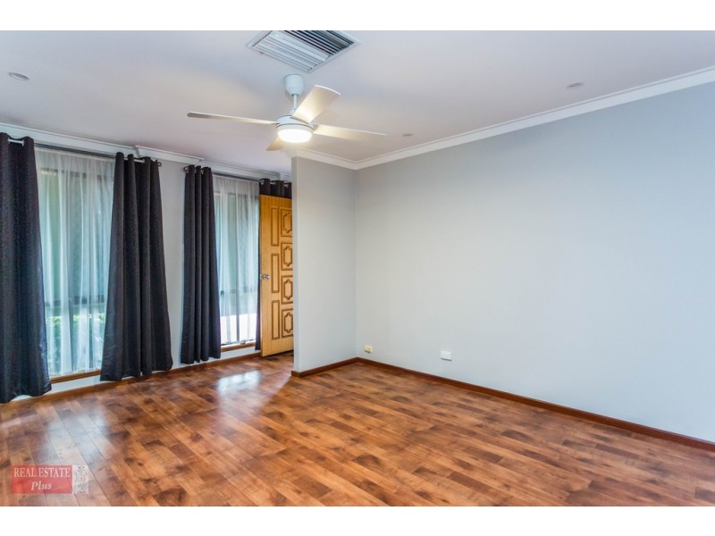 18E Rhine Way, Swan View WA 6056