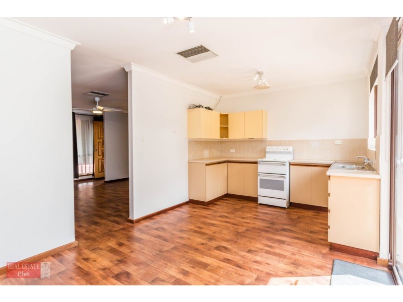 18E Rhine Way, Swan View WA 6056