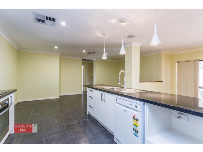 8 Abbott Way, Swan View WA 6056