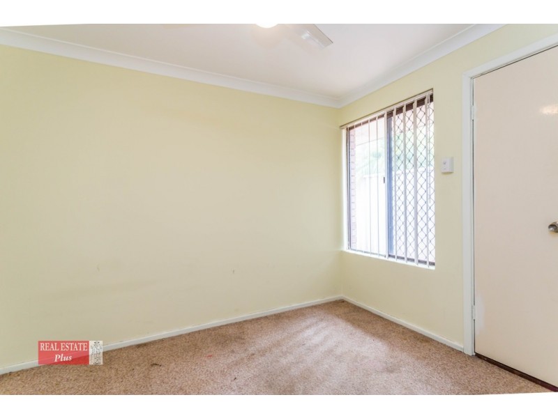 8 Abbott Way, Swan View WA 6056