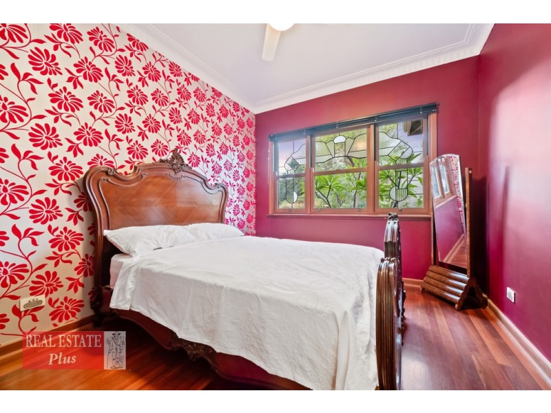 44 Swan View Road, Greenmount WA 6056