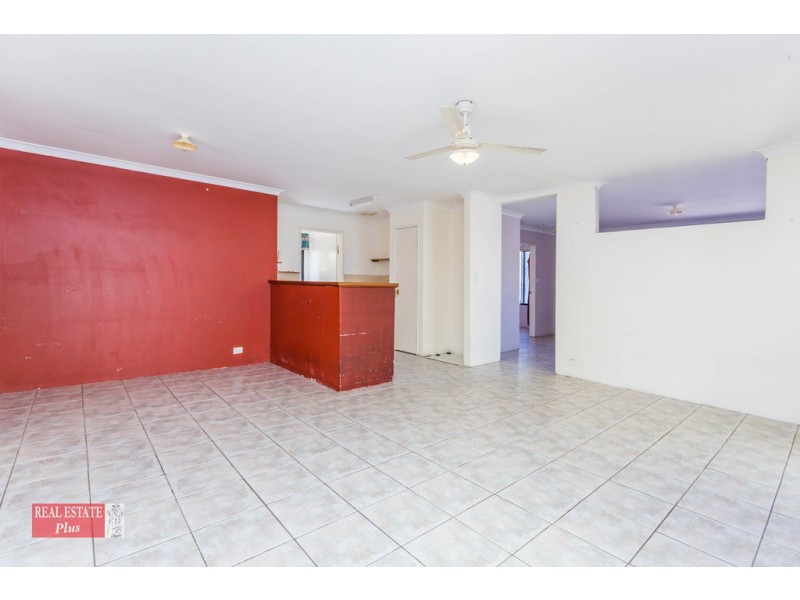 8 Woodview Retreat, Caversham WA 6055