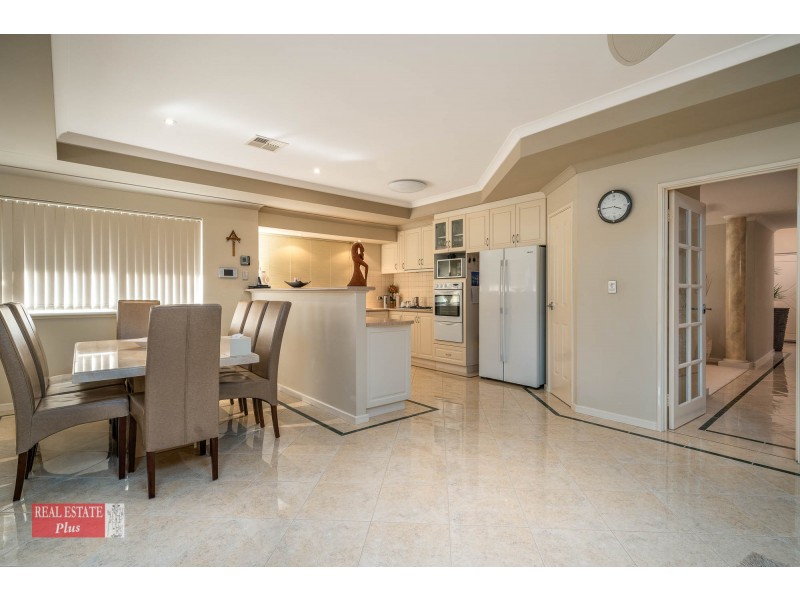 10 Golden Ash Gardens, Helena Valley WA 6056