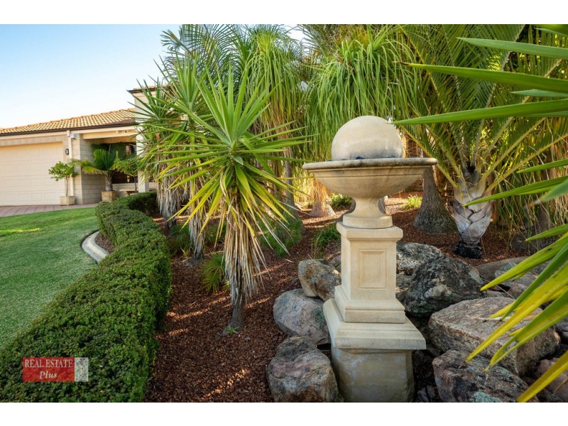10 Golden Ash Gardens, Helena Valley WA 6056