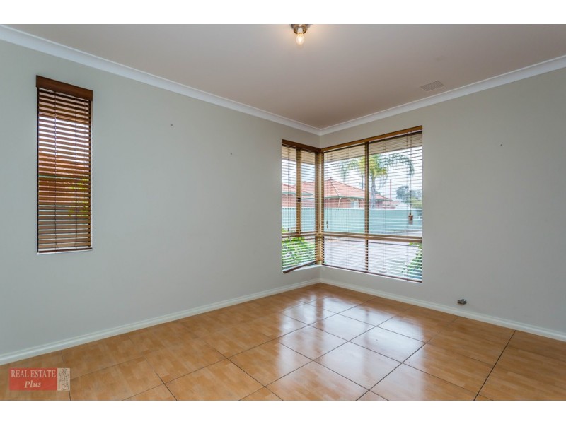 2/44 Charles Street, Midland WA 6056