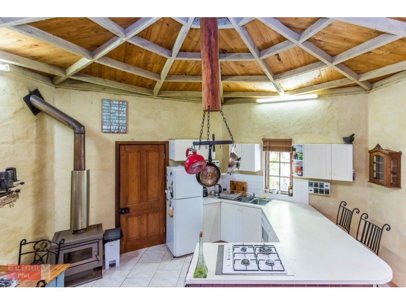 415B Thomas Road, Parkerville WA 6081