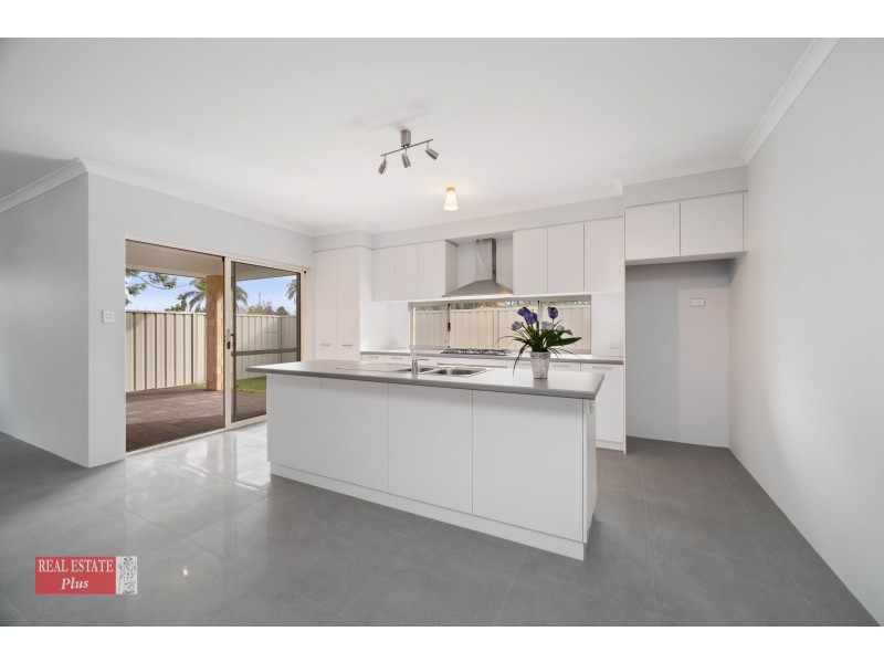 18 Croydon Street, Bellevue WA 6056