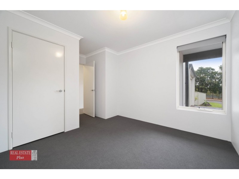 18 Croydon Street, Bellevue WA 6056