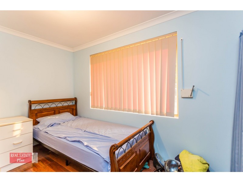 33 Victoria Parade, Midvale WA 6056