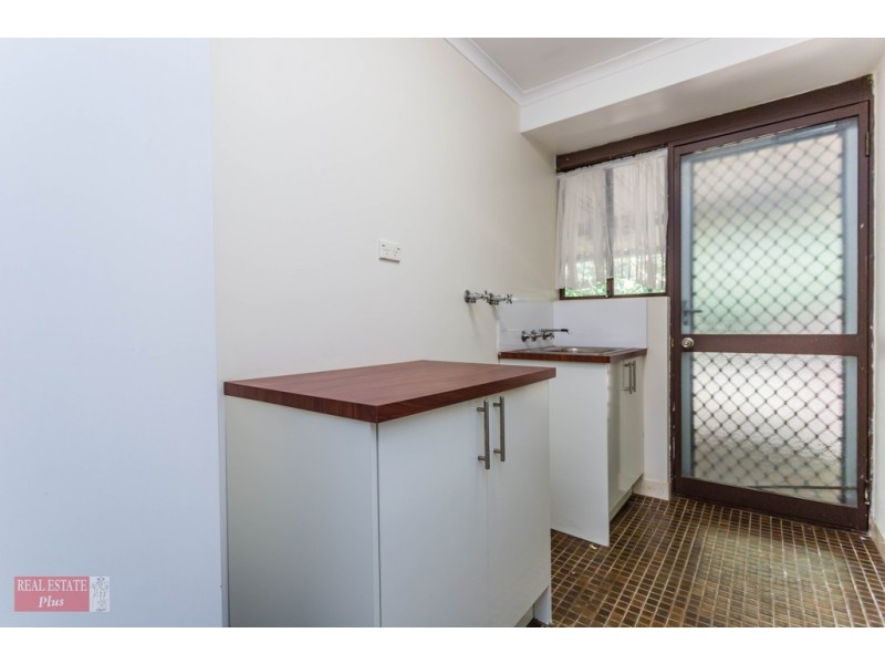 3 Gilmore Place, Forrestfield WA 6058