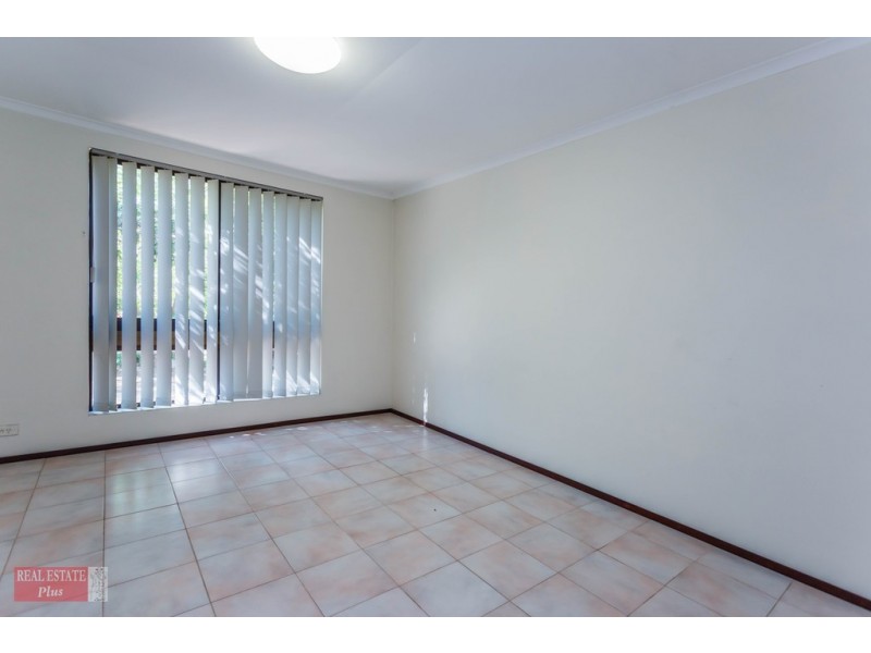 3 Gilmore Place, Forrestfield WA 6058