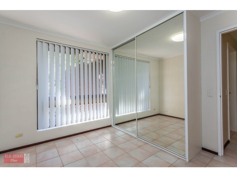 3 Gilmore Place, Forrestfield WA 6058