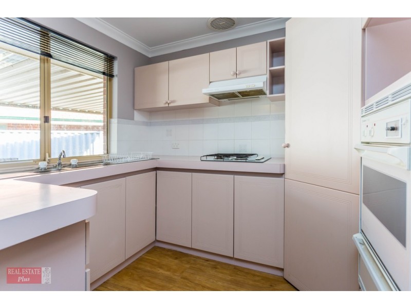 11/23 Magnolia Way, Forrestfield WA 6058