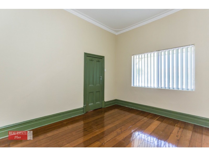 1/18 Holmesdale Road, Woodbridge WA 6056