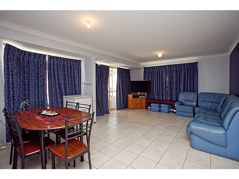 12 Nandup Retreat, Swan View WA 6056