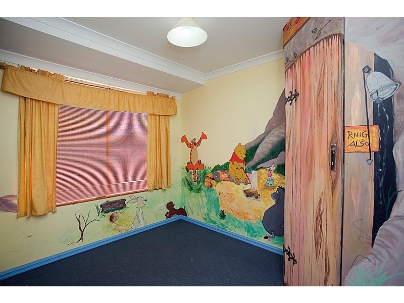12 Nandup Retreat, Swan View WA 6056