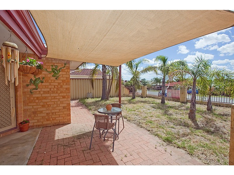 12 Nandup Retreat, Swan View WA 6056