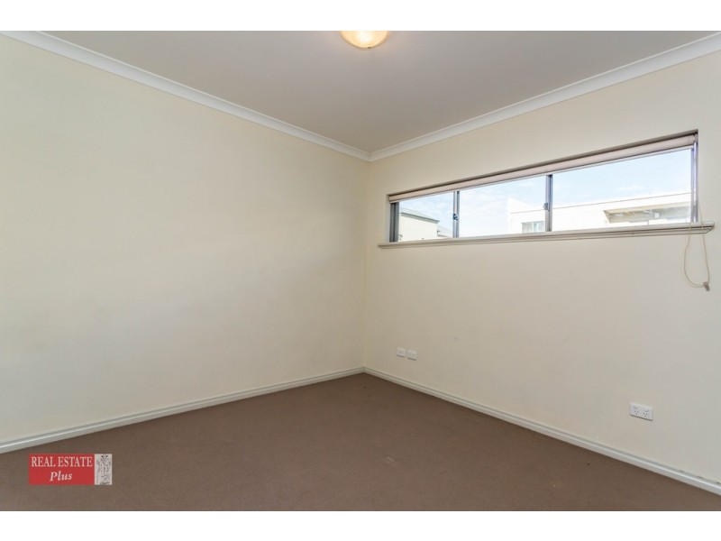 16/42 The Crescent, Midland WA 6056