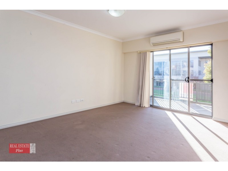 16/42 The Crescent, Midland WA 6056