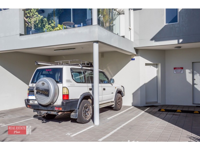 5/2A Wroxton Street, Midland WA 6056