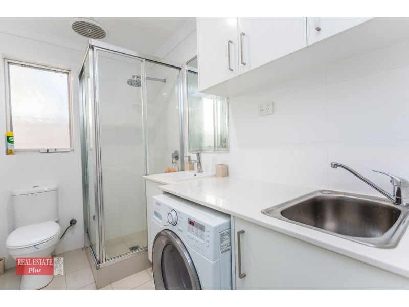 5/2A Wroxton Street, Midland WA 6056