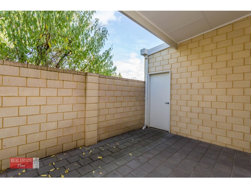 5/2A Wroxton Street, Midland WA 6056