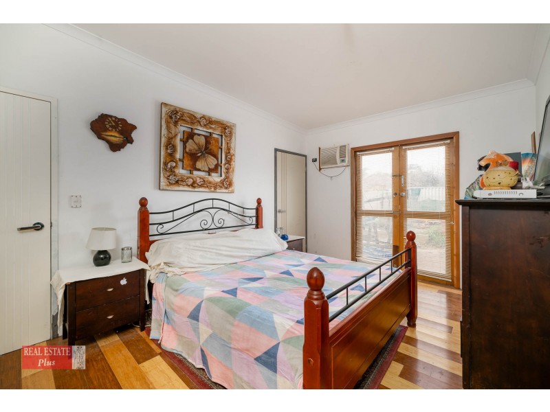 28 Brathwaite Road, Lockridge WA 6054