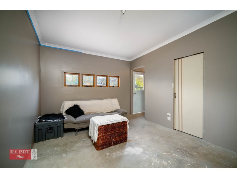 28 Brathwaite Road, Lockridge WA 6054