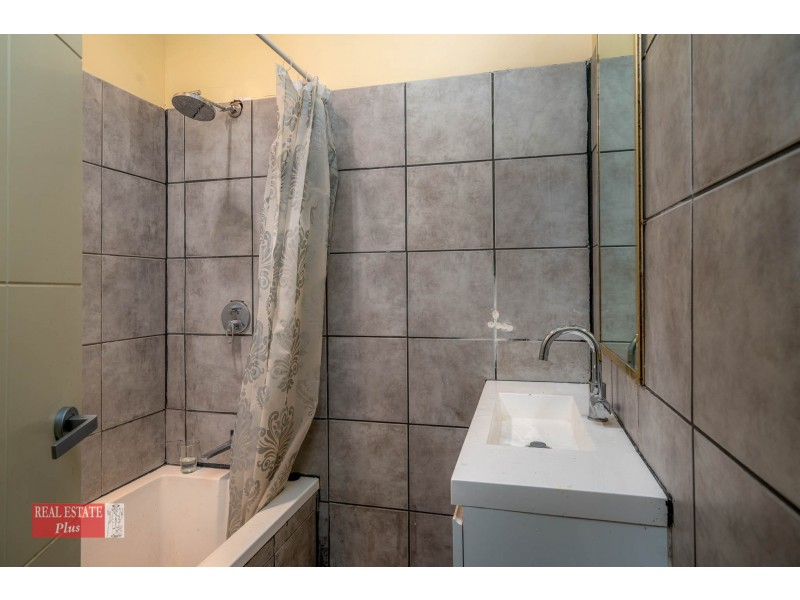 28 Brathwaite Road, Lockridge WA 6054