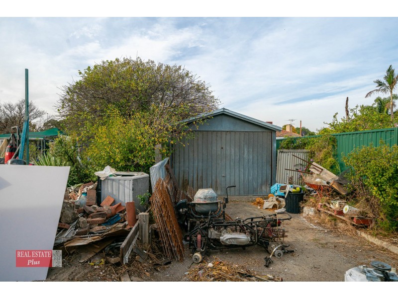 28 Brathwaite Road, Lockridge WA 6054