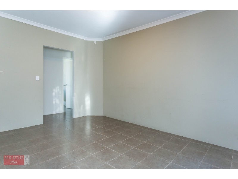 25 Wellaton Street, Midvale WA 6056