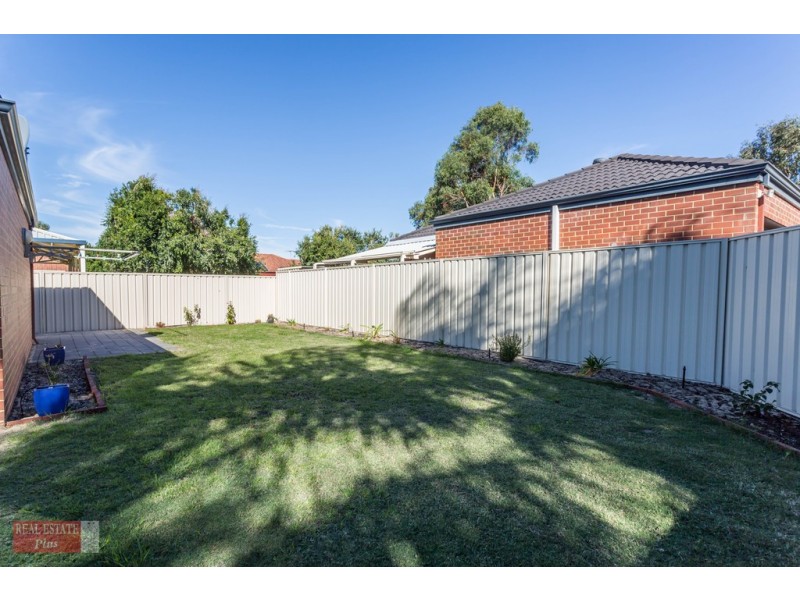 25 Wellaton Street, Midvale WA 6056