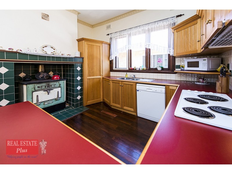 33 Great Northern Highway, Middle Swan WA 6056