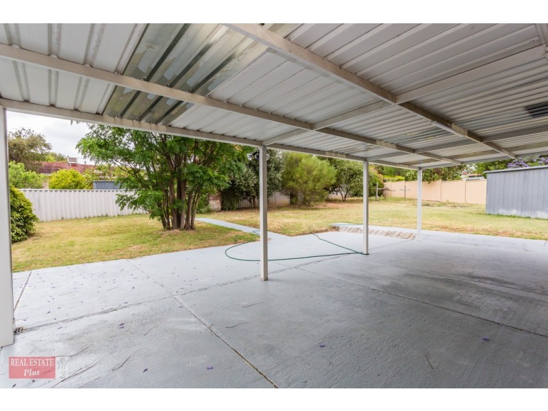 14 Banjine Road, Koongamia WA 6056